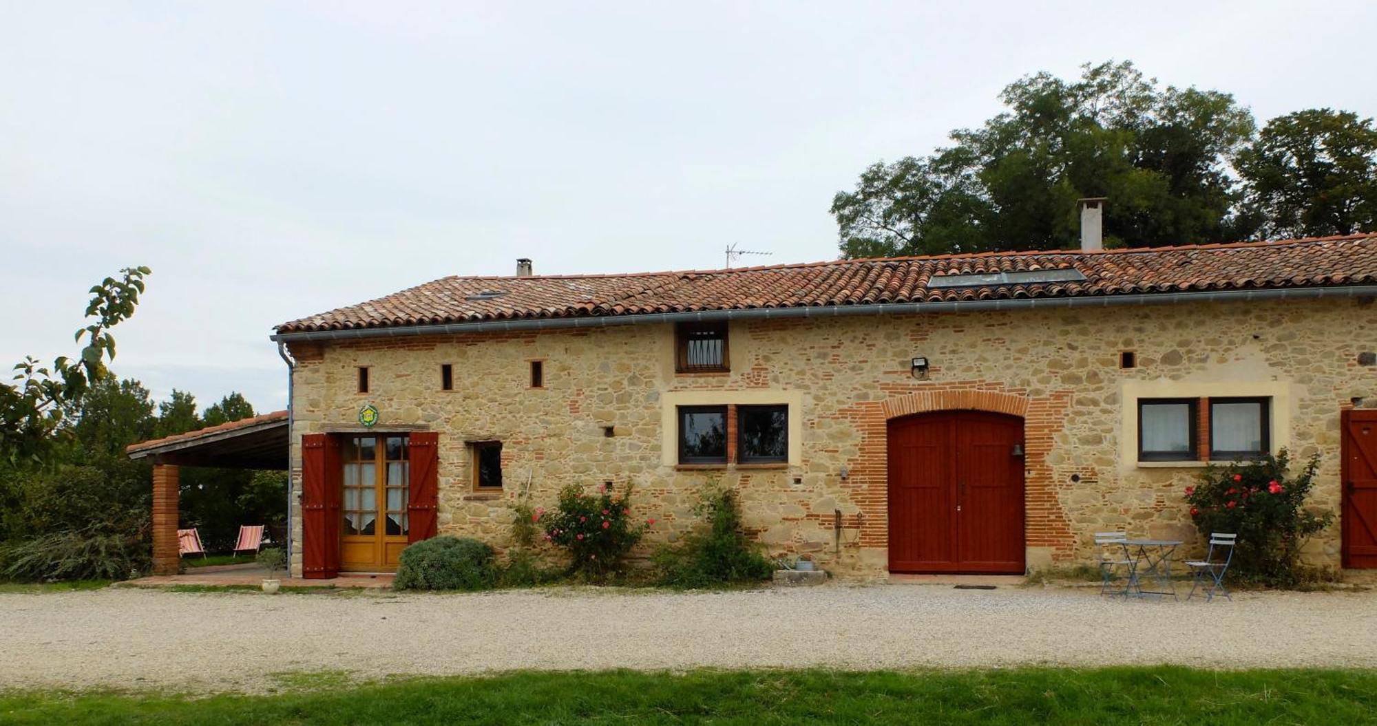 Gite Le Cavalier Apartment Caraman Exterior photo